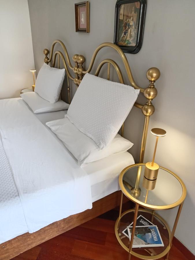 サッサリ Le Tre Civette Bed & Breakfast エクステリア 写真