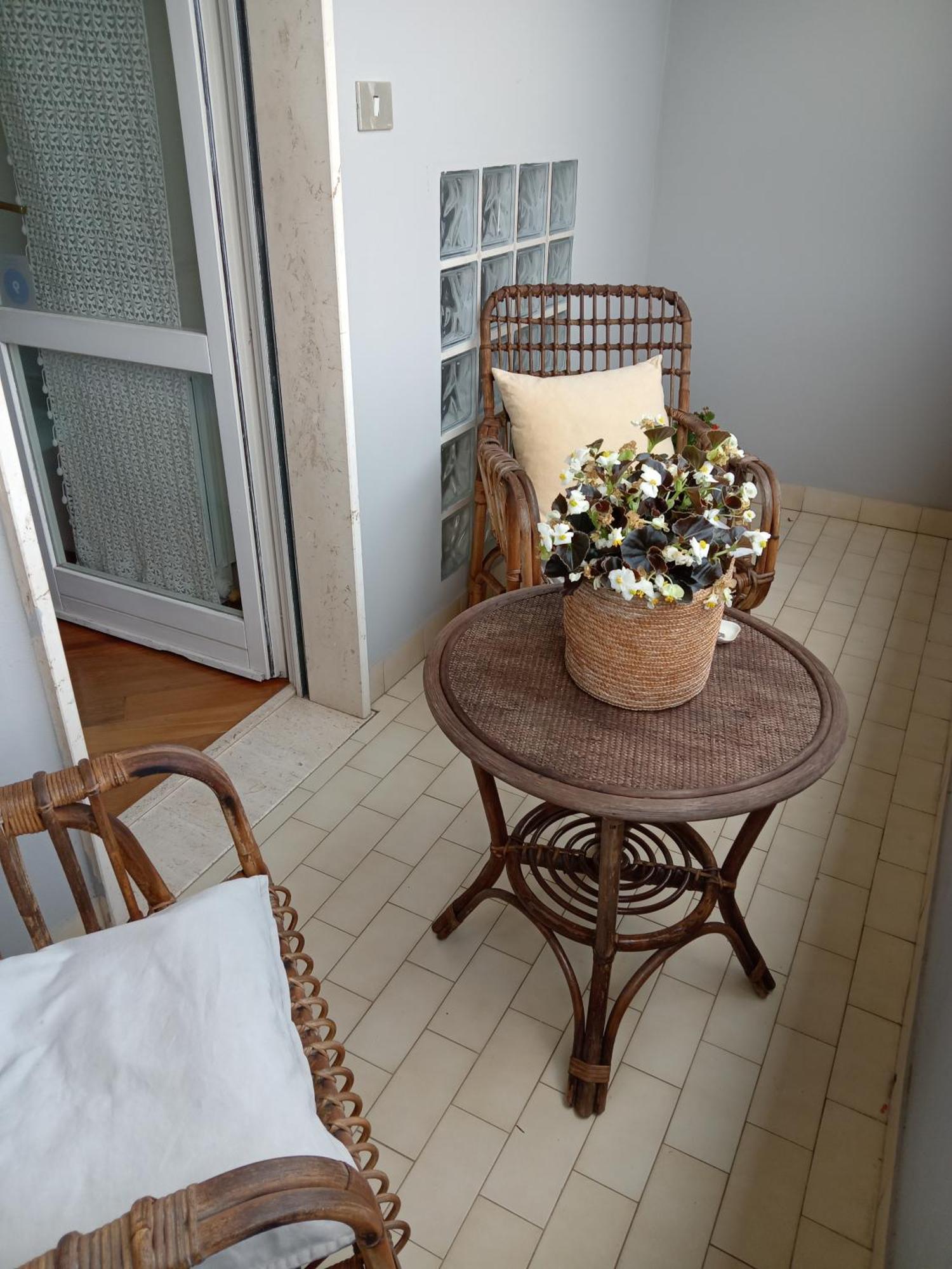 サッサリ Le Tre Civette Bed & Breakfast エクステリア 写真